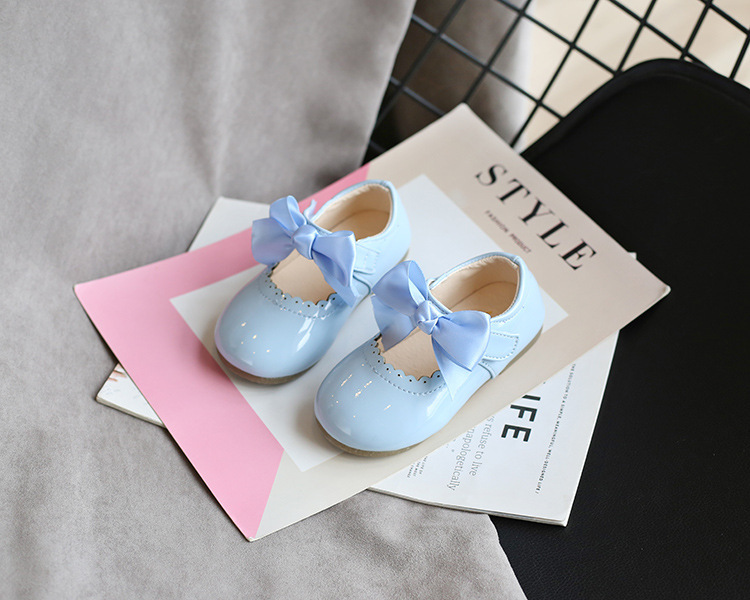 Mother&Kids Scarpe piccole in pelle per bambine Scarpe con fiocco in pelle brillante per bambine Scarpe da ballo per palcoscenico e asilo_voghion.com