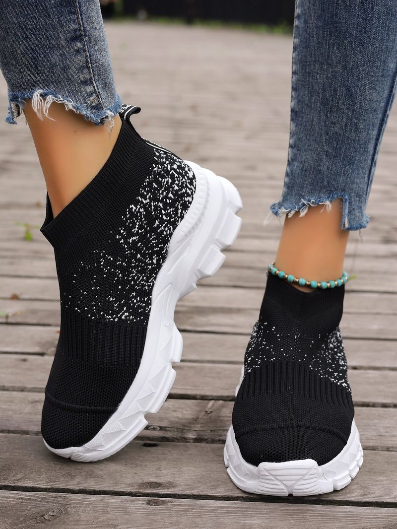 Scarpe singole sportive casual con fondo spesso traspirante Flyknit 2023 di grandi dimensioni per le donne_voghion.com
