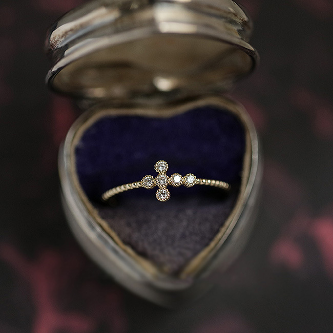 Sterling Sier Cake Edge Cross with Diamond Bean Versatile Instagram Style Layered Open Tail Ring_voghion.com