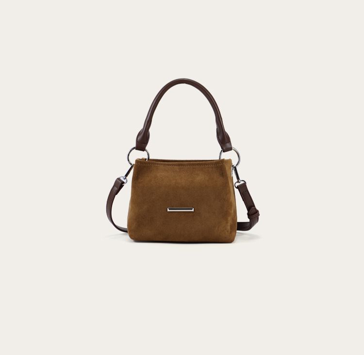 Borsa a tracolla per donna 2024 autunno e inverno nuovo articolo, borsa a scatola marrone in morbida pelle, alla moda monospalla_voghion.com