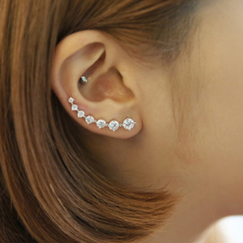 Cao Shi 2023 New Trendy Super Sparkling Cuff Korean Style Elegant Internet Celebrity Simple Ear Hook Exquisite Zircon_voghion.com