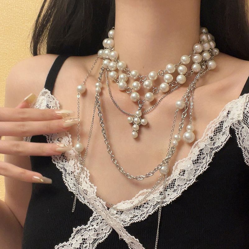 Trendy Cool Pearl Cross Layered Tassel Necklace For Women, Light Luxury Elegant Temperament Clavicle Choker High-end_voghion.com