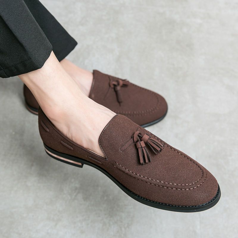 Suitable For All Seasons Tassel Small Suede Loafers 2025 New Style Young Military Green British Men Leather Shoes_voghion.com