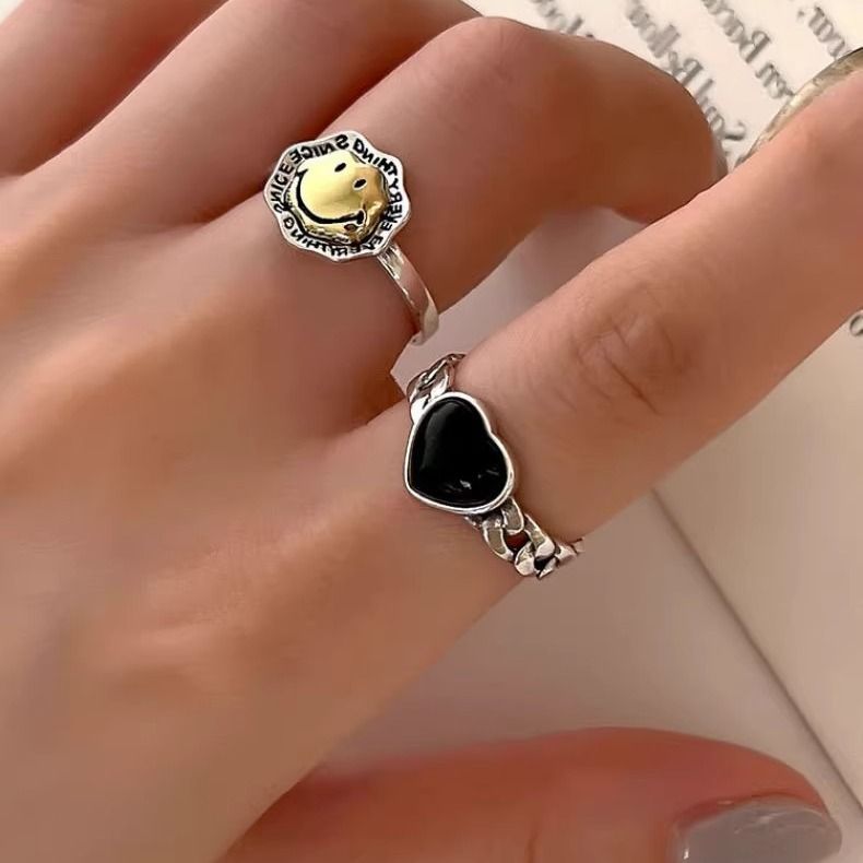 New For Women Geometric Chain Heart Shape Vintage Personality Black Hip Hop Versatile Open Index Finger Ring Wholesale_voghion.com