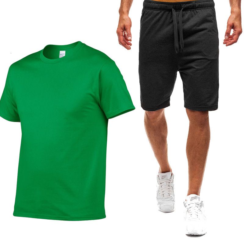 Direkt Liwwerung vun neie Summersport-Casual-T-Shirten fir Männerkleeder, Fitness-Lafshorts a Kuerzärmelkostümer_voghion.com