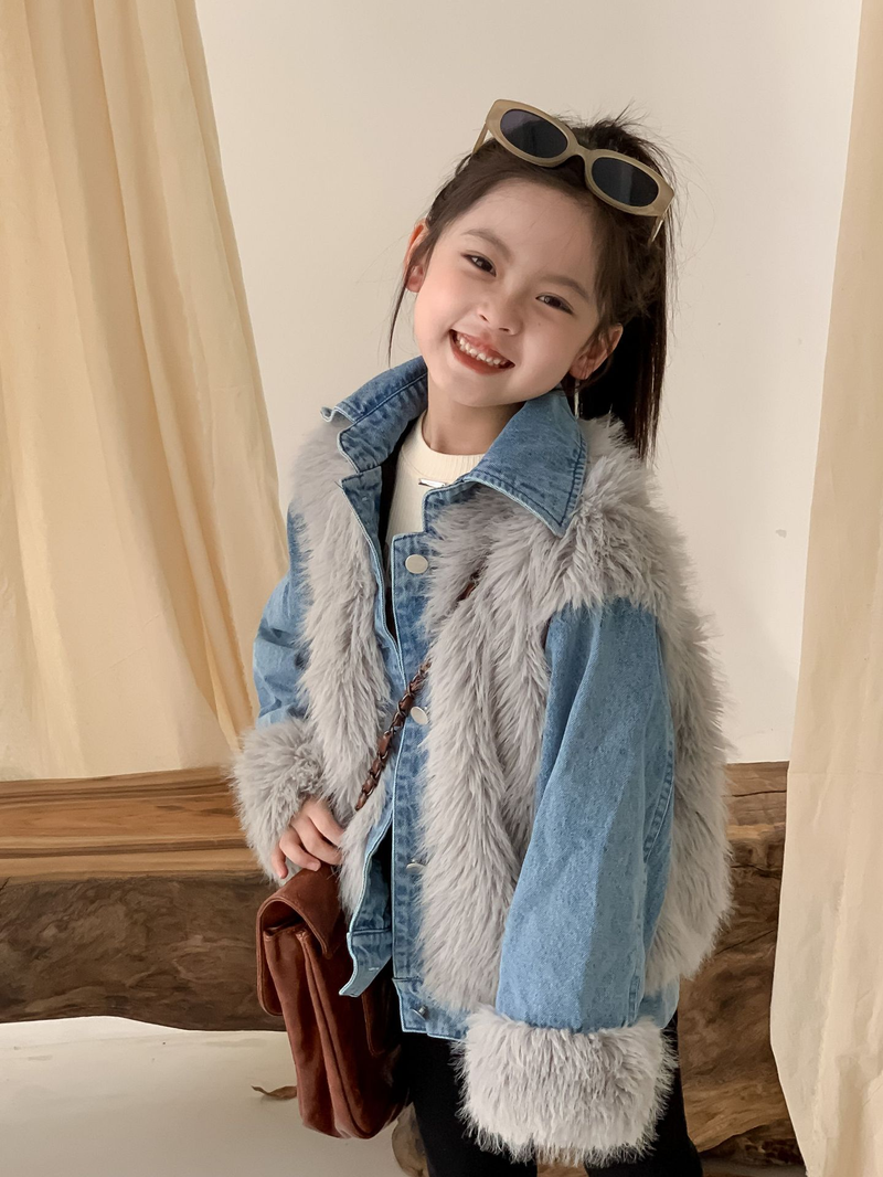 La torta per bambini supera lo stile hipster Cappotto ispessito in pelliccia di jeans patchwork in pelliccia di volpe imitazione per ragazza invernale per bambini_voghion.com