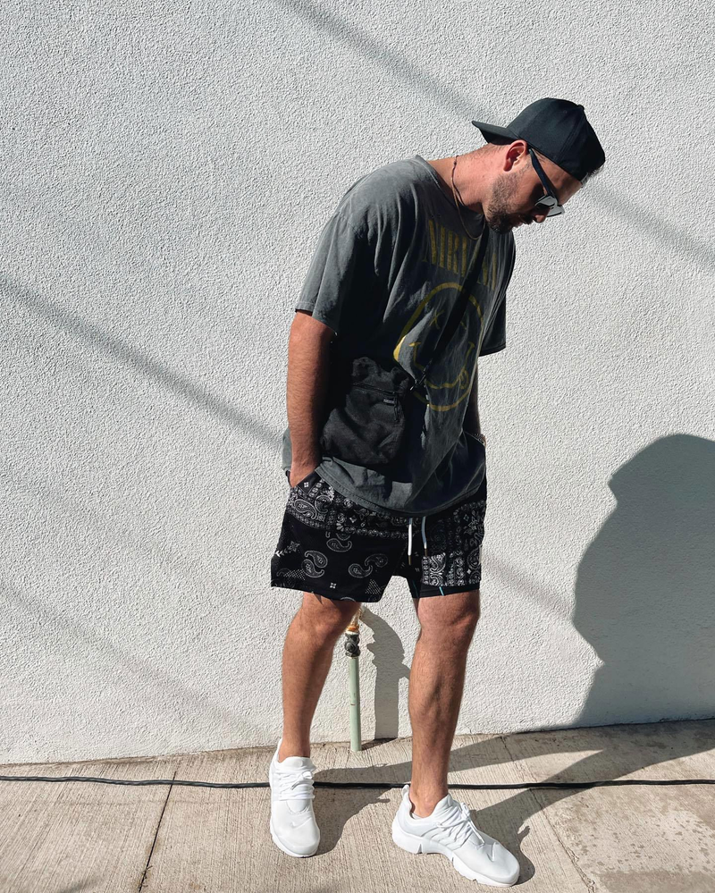 Herreklær Sportshorts for par Moteriktige, uformelle sportshorts for menn og kvinner, hurtigtørkende, basketballbukser i store størrelser_voghion.com
