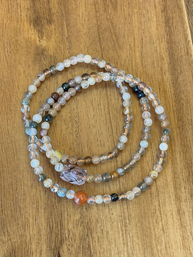 Braccialetto a tre fili per capelli colorati naturali da donna, alla moda, piccolo, in cera di miele fresca, semplice, con cristalli, multi-cerchio, cordino da mano_voghion.com