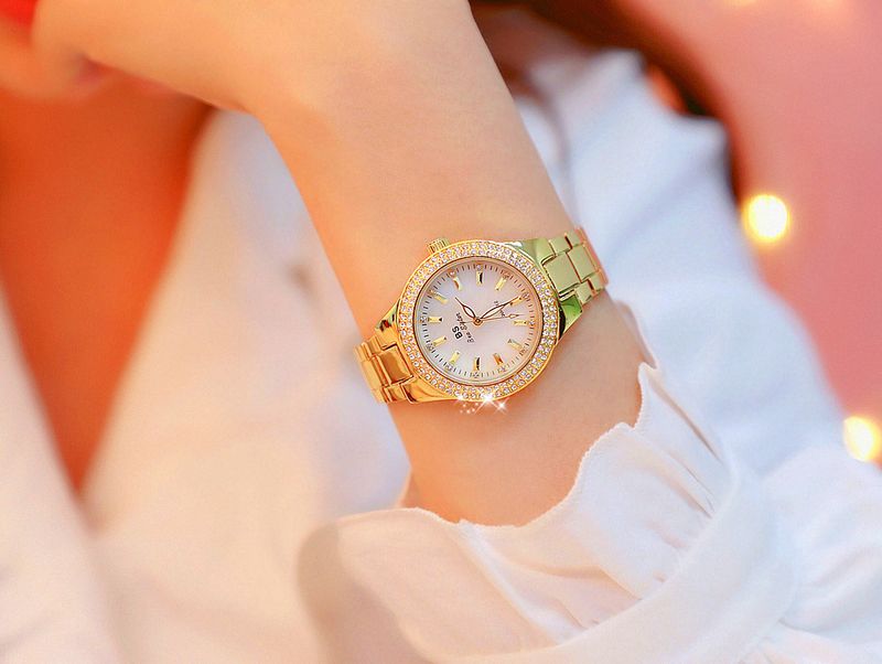 Elegant dameshorloge met mineraalglas, Zwitsers quartz-uurwerk en roestvrijstalen band - perfect voor dagelijks gebruik en speciale gelegenheden_voghion.com