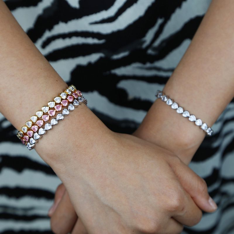 Nytt hjerteformet zirkonarmbånd hiphop-innlegg enkelt nisjedesign damearmbåndsmykker_voghion.com