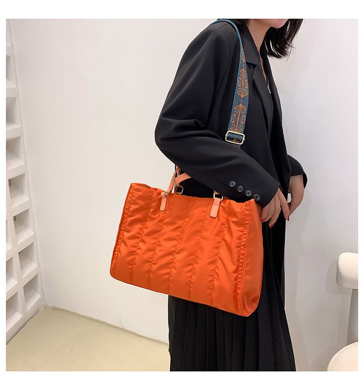 Large Capacity Bag Fashion Commuter Shoulder Bag Versatile Handbag Tote Bag Oblique Span Bag_voghion.com