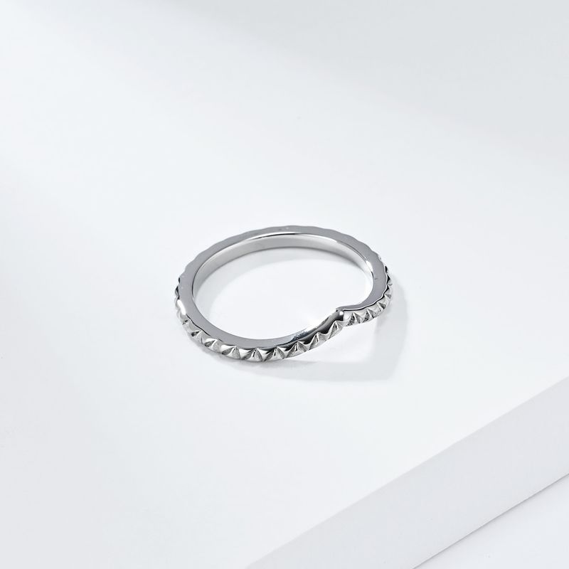 Anello da donna in acciaio al titanio con cuore di pesca, stile semplice e alla moda, anello di fidanzamento per matrimonio, leggero, di lusso, in acciaio inossidabile K gold, gioielli da mano_voghion.com
