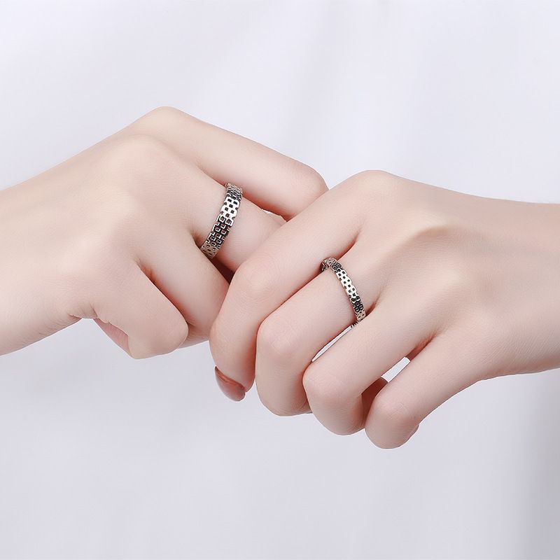 Circular New Couple Watch Chain Geometric Hollow Pair for Men and Women Wave Dot Instagram Personalized Simple Open Ring_voghion.com