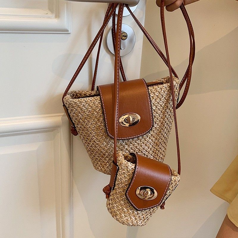 Französisches Nischendesign für Frauen Sommer 2022 Neue trendige Mode Gewebte Crossbody Vielseitige Stroh-Strandtasche_voghion.com
