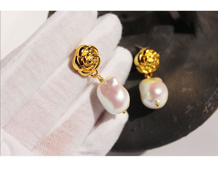 Damenschmuck Vakuumbeschichtung Hochwertige Barockperlen-Schlüsselbeinkette Mabe-Perlenkette Weibliche Kamelienohrringe_voghion.com