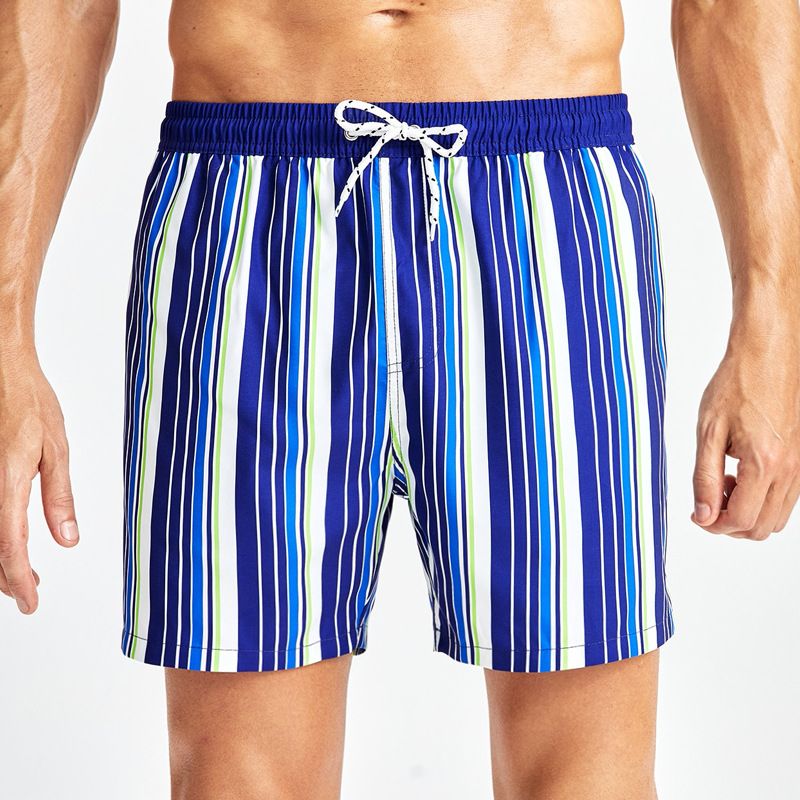 Gestreifte Shorts für Herren mit Kontrastnähten, dreieckigem Netzfutter, große Hose, bedruckte Strandhose für den Sommer im Freien_voghion.com