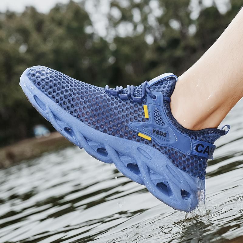 Summer Thin Lightweight Sandals Hollow Out Large Mesh Casual Running Sports Breathable Men's Shoes_voghion.com