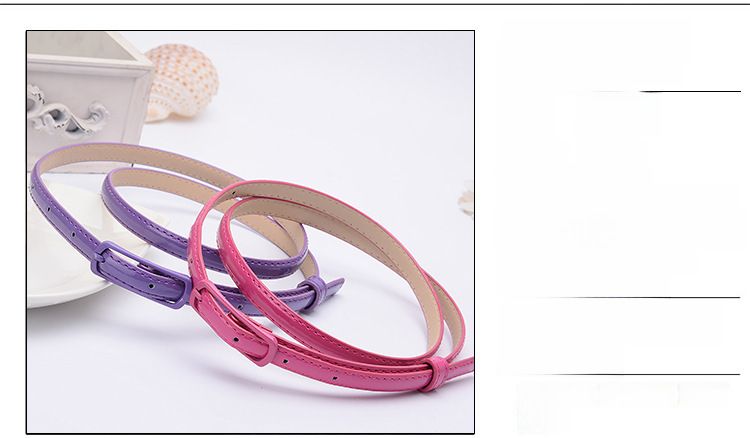 Cinturón más vendido de primavera y verano al por mayor, cinturón de charol de color caramelo, cinturón de color deslumbrante, cinturón fino decorativo para damas 7088_voghion.com