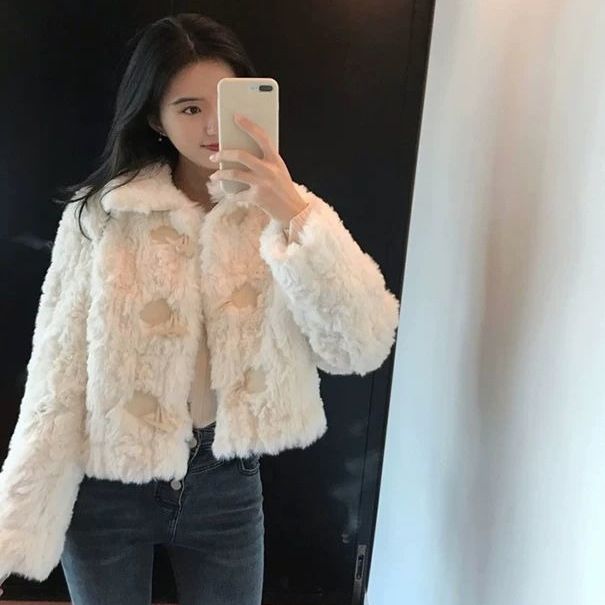 Cappotto in montone di montone autunno inverno nuovo per donna, corto, di piccole dimensioni, con bottoni in corno, pelliccia di coniglio_voghion.com