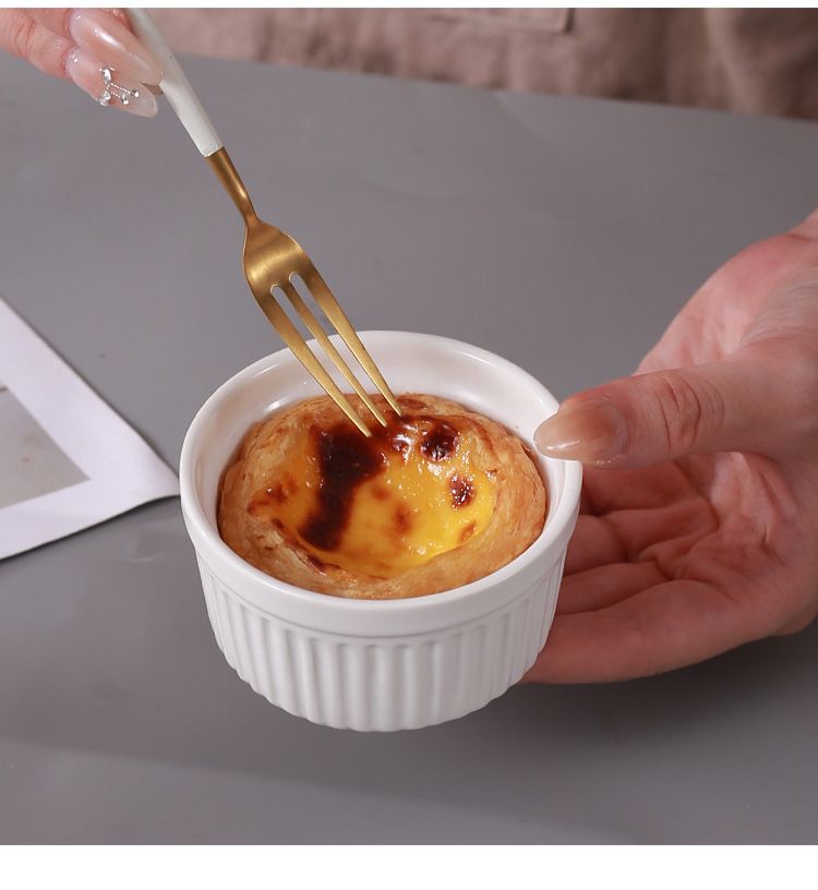 Keramik-Soufflé-Auflaufförmchen, 4er-Pack, ofen- und frittiergeeignet, Auflaufformen für Crème Brûlée, Vanillepudding, Eierpudding, weiße, runde Dessertschalen, BPA-frei_voghion.com