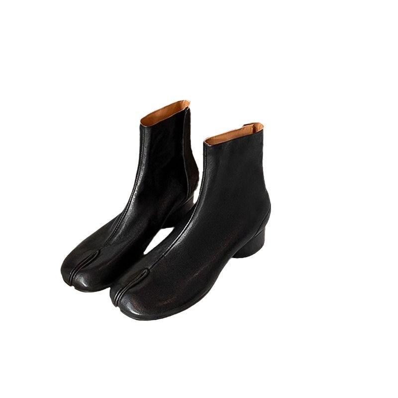2024 Herbst Neue Split Toe Low Heel Pig's Hoof Vielseitige Schlankheits Martin Kurze Stiefel Für Frauen_voghion.com