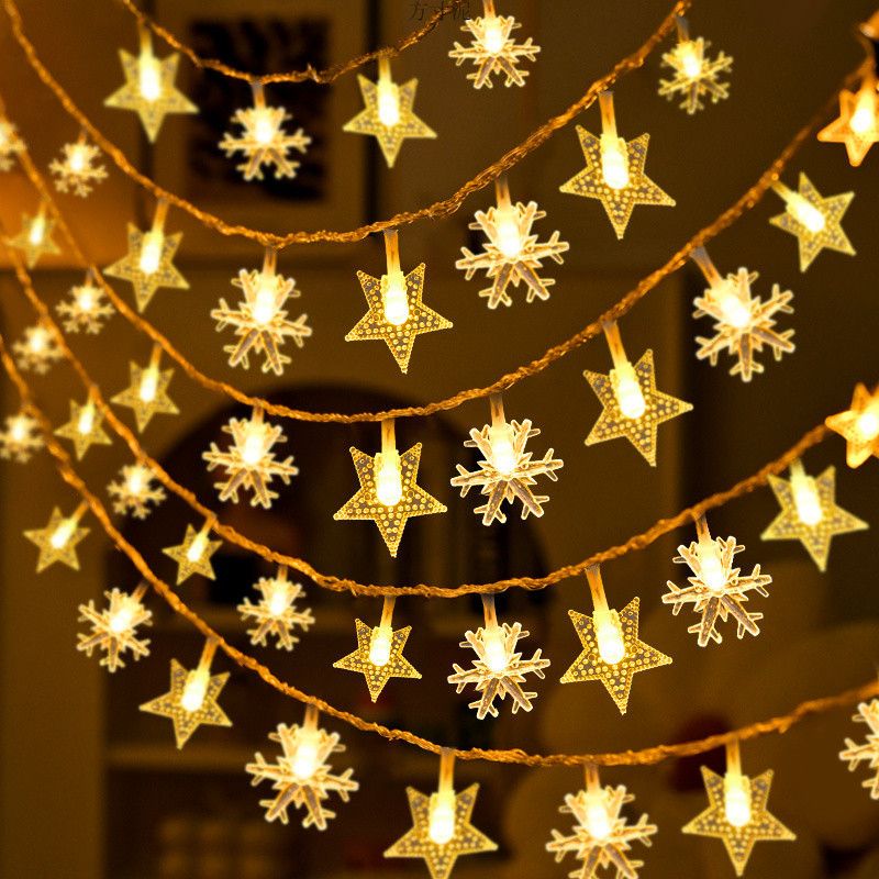 Guirnalda de luces LED encantadas: funciona con USB y pilas, con 13 diseños mágicos (blanco cálido y multicolor, longitudes de 1,9 a 11 m)_voghion.com