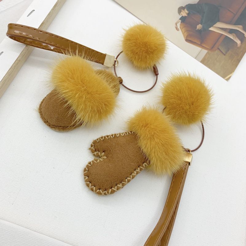 Portachiavi in pelliccia sintetica - Grazioso accessorio fatto a mano in stile coreano, color pastello, per borse, chiavi e decorazioni per auto_voghion.com