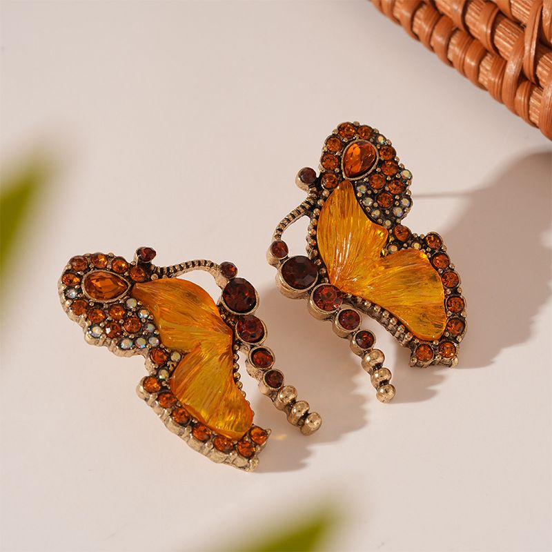 Maillard windshield diamond butterfly collarbone chain plus earrings set_voghion.com