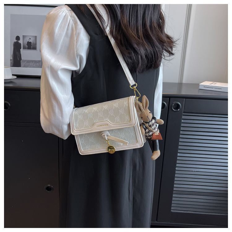 Beliebte kleine Tasche für Frauen 2023 neue Sommer-Einzel-Schulter-Umhängetasche Leinwand Patchwork Plaid kleine quadratische Tasche_voghion.com