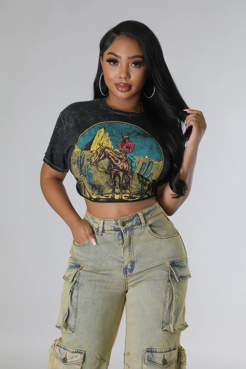 Sieviešu modes karsti pārdodošs T-krekls ar apaļu kakla apdruku ar īsām piedurknēm ar augstu jostasvietu_voghion.com