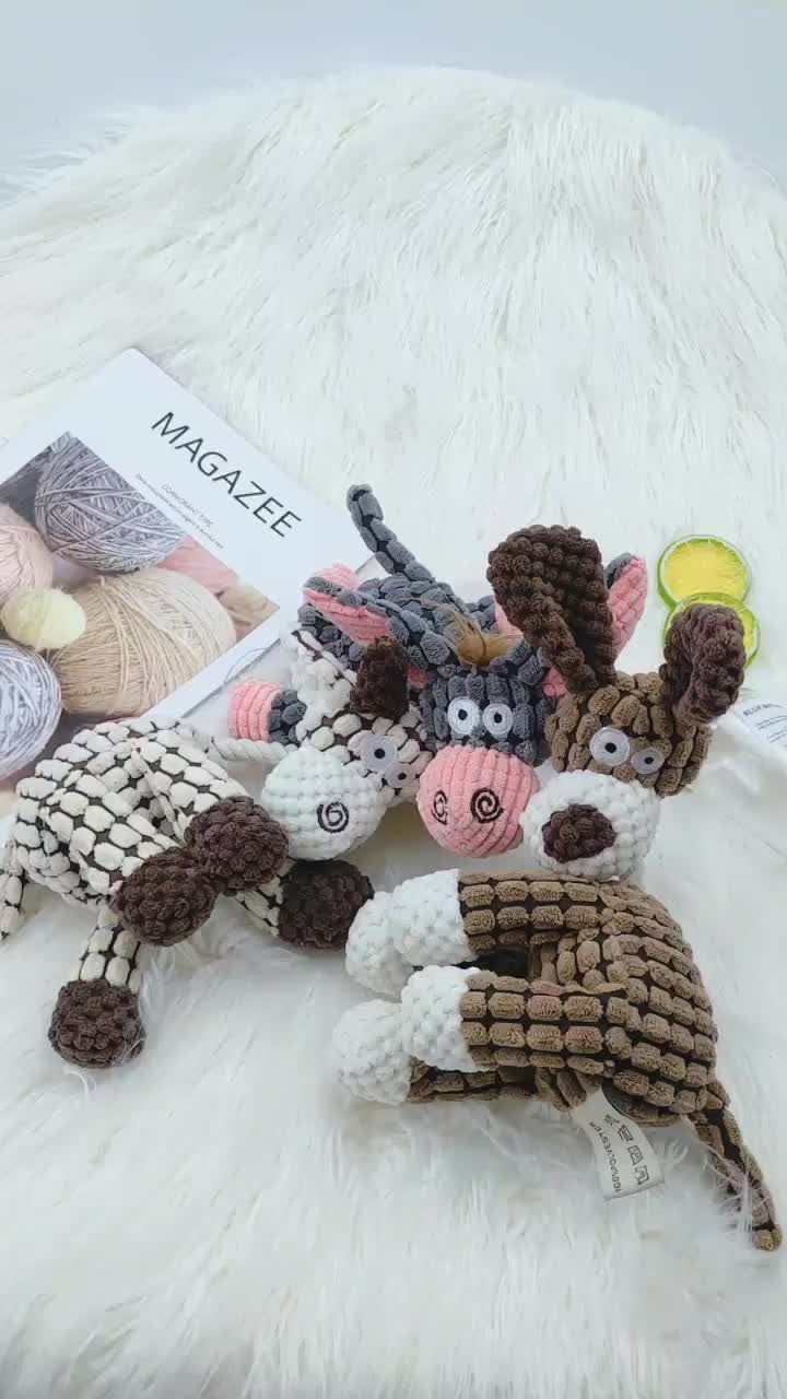 Spielzeug in Eselform für kleine und große Hunde, Katzen, quietschendes Plüschspielzeug, langlebiges, kaubares, süßes Spielzeug, Haustiertraining von PawParty Store_voghion.com