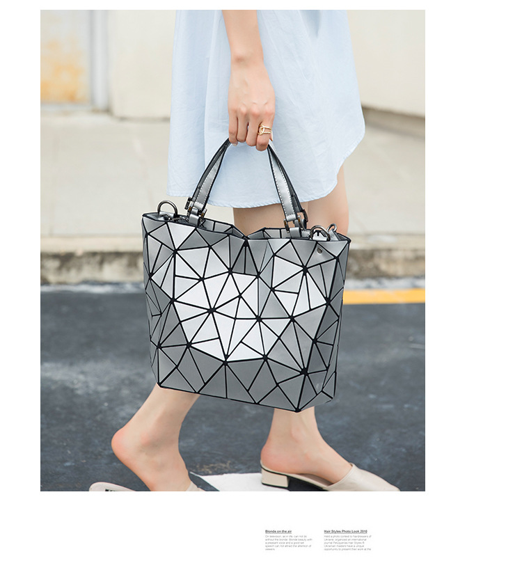 2023 Neue Mode Einfache Lingge Damentasche Trend Eine Schulter Handtasche Damen Gespleißte Geometrische Tragetasche_voghion.com
