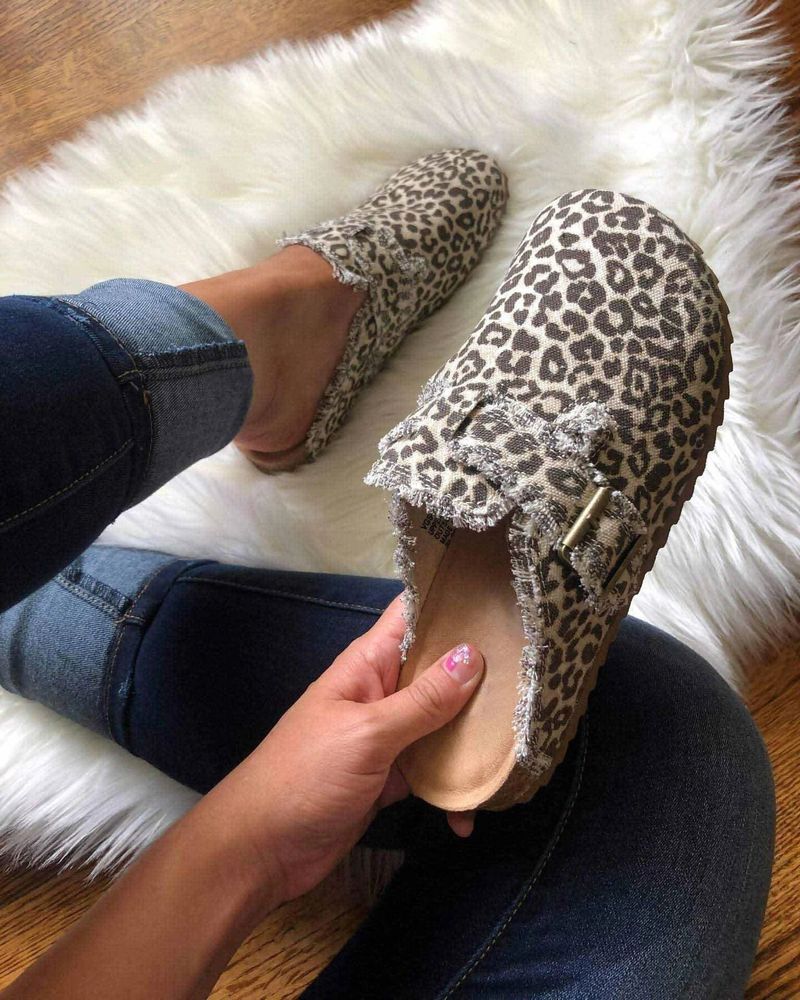 Large Size Shoe Women's Spring And Autumn 2025 New Leopard Print Half Support Single Lazy Person Bean Shoes_voghion.com