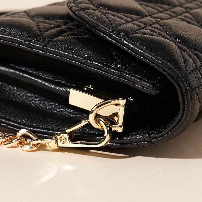 Nuova borsa in pelle di pecora 2025, borsa multifunzionale in pelle da donna, semplice, leggera, di lusso, alla moda, a tracolla singola_voghion.com