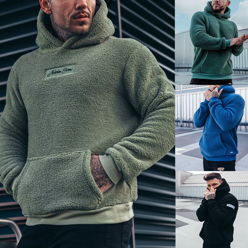 Maglione in peluche da uomo con cappuccio alla moda_voghion.com