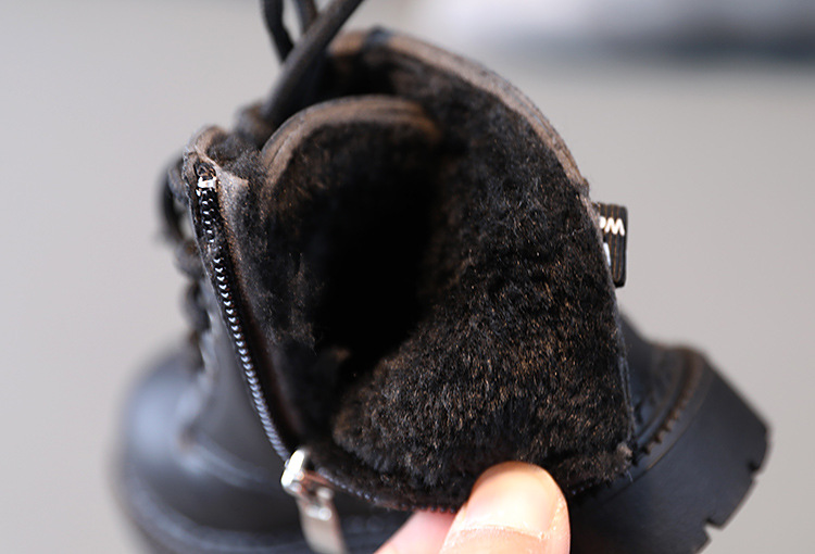 2023 Nuovo stivale corto in pelle a barilotto basso invernale 2023 Edizione coreana da ragazzo 'piuttosto e caldo, weternizzato Martin Boot Girl'_voghion.com