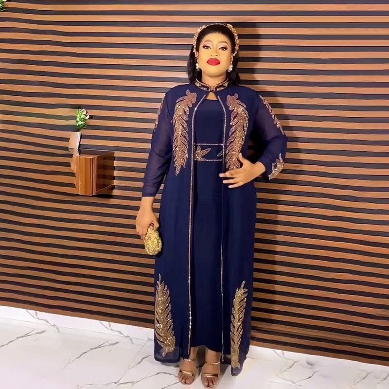 Vêtements pour femmes Robe élégante Ensemble 2 pièces Devant et dos chers Col montant en diamant chaud Manches longues_voghion.com