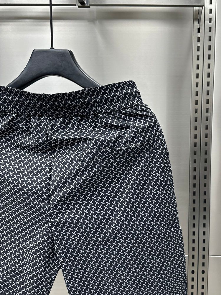 Beliebte karierte Casual Hort Männer im Sommer, tragen abgeschnitten für Outdoor-Kleidung. 2025 Sommer Neue Männer 'Port Beach_voghion.com