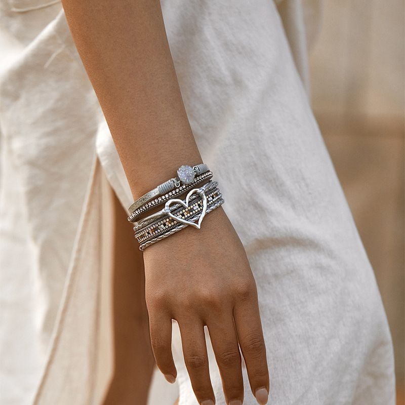 Set di bracciali a strati bohémien - Bracciale rigido regolabile a cuore aperto e catena con perline_voghion.com