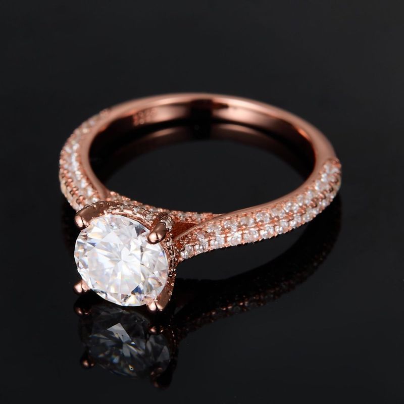 Elegante anello hip-hop in moissanite S-Silver placcato oro - Semplice e lussuoso per l'uso quotidiano_voghion.com