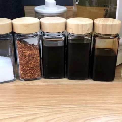 Kruidenset met bamboe deksel, vierkante glazen fles 120 ml voor het strooien van peper, kruidenpotje_voghion.com