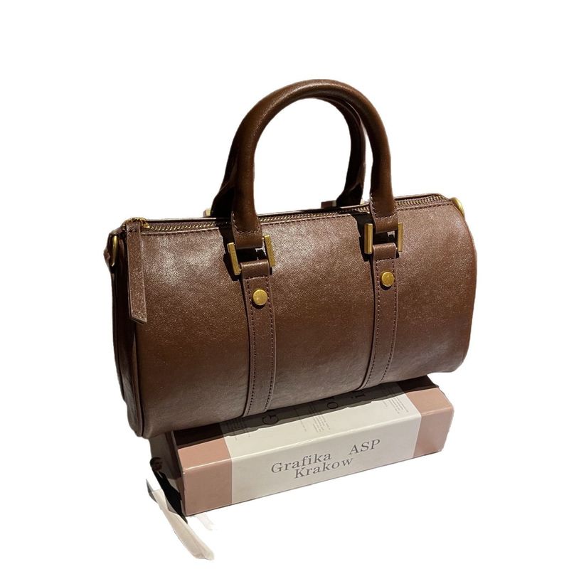 Borsa da donna con texture di alta qualità, borsa a mano dal design di nicchia, nuova borsa a tracolla da bowling autunno/inverno 2025, borsa a cuscino per donna_voghion.com