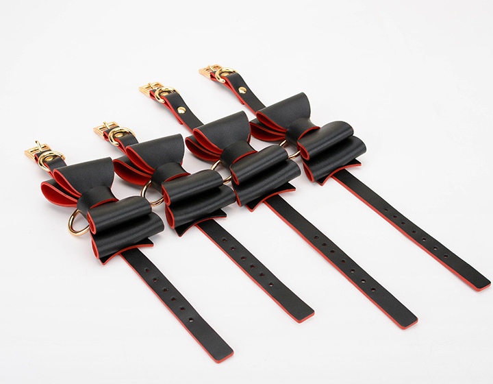 Hochwertiges High-End-PU-BDSM-Fesselset, 10-teiliges Bondage-Set mit einem Lederbeutel, Sexy Valentine_voghion.com