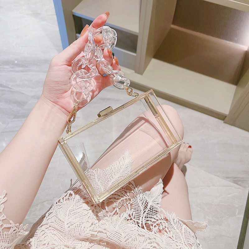 Borsa da sera con catena trasparente in acrilico quadrato piccolo da donna, estiva, color caramella, 2025_voghion.com