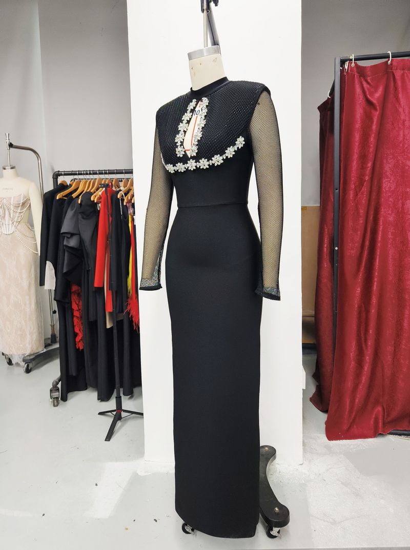 Elegantes, verziertes Bandage-Abendkleid mit Kristall-Strasssteinen – Abendkleid mit hoher Taille und langen Ärmeln für Bankette und besondere Anlässe_voghion.com