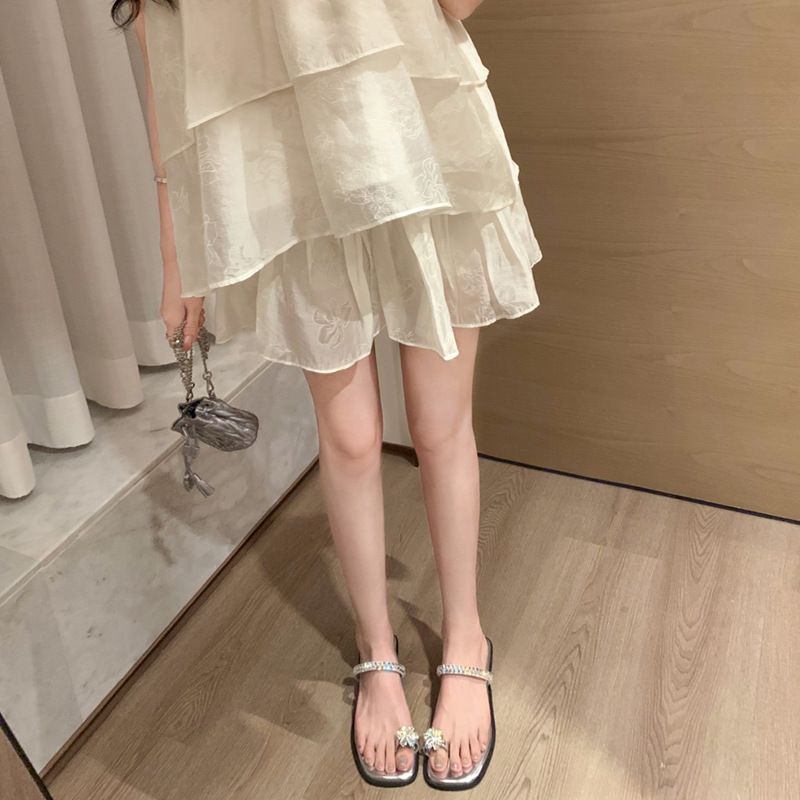 【Sheii Su Yinyin】 Eine kleine Blume ~ Quadratischer Kopf Wasserdiamant-Set, flache Zehenpantoffeln, Damensandalen, Sommeroberbekleidung_voghion.com