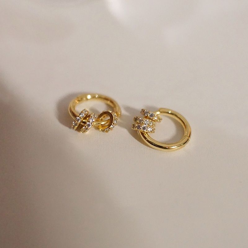 Stainless Steel Gold Plated Hoop Earrings Dainty Sparkling CZ Cluster Design Hypoallergenic Elegant Jewelry For Women_voghion.com