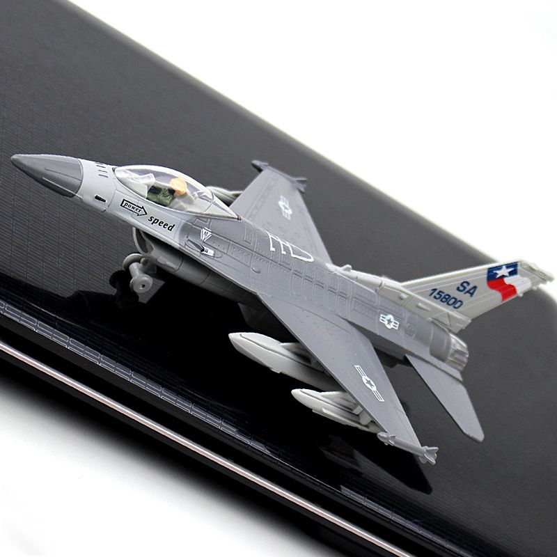 Mänguasjasulamist hävitaja F16 mudel, heli ja valgusega tagasi tõmmatav lennundussõjalennuki mudeli kaunistuskingitus_voghion.com