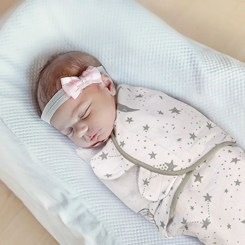 Conjunto de manta y gorro para bebé con estampado de dibujos animados de algodón para recién nacidos, manta ajustable para dormir para bebés de 0 a 6 meses para todas las estaciones_voghion.com