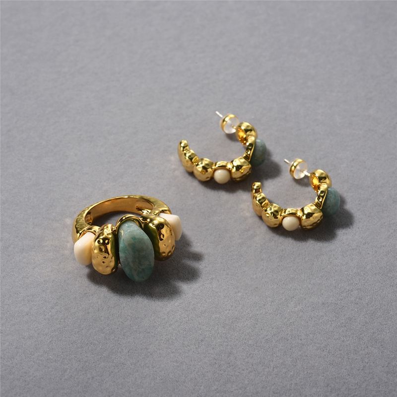 Damenschmuck, elegantes Set mit unregelmäßigen Amazonit-Ohrringen und -Ringen, geometrische Ohrringe im Vintage-Boho-Stil und stapelbare Ringe für Frauen_voghion.com